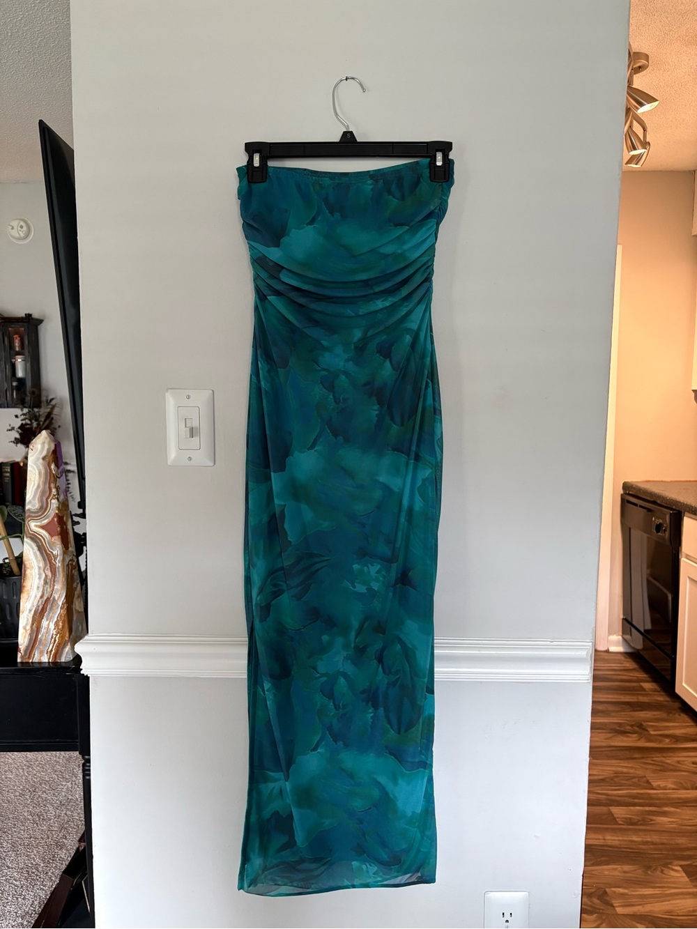 Marbled Strapless Midi Dress